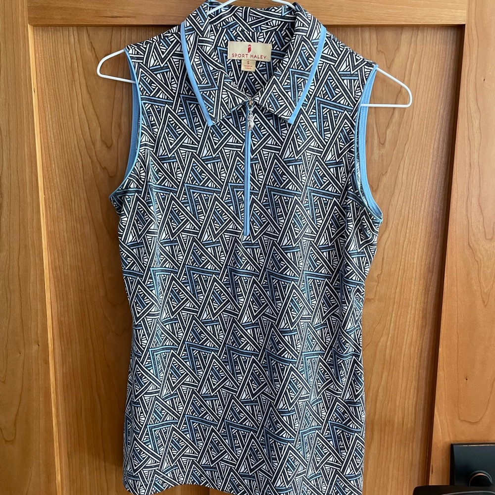 Sport Haley Golf Shirt Sleeveless Gray and Periwinkle Small